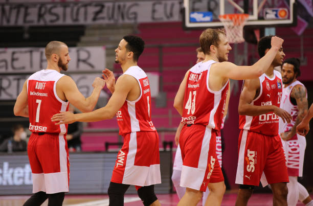 马夏诺的离 马夏诺的离