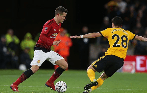 巴萨面临的 巴萨面临的