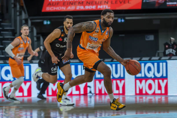 胜利的天平 胜利的天平